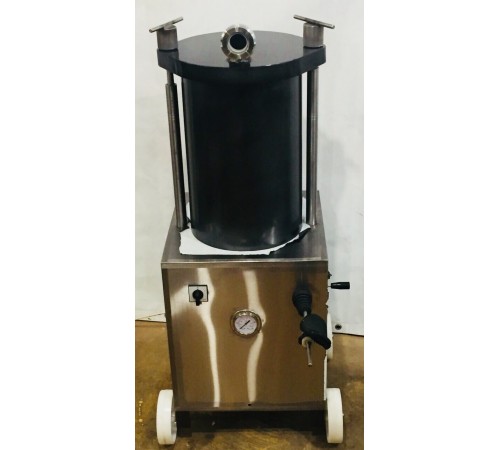 Шприц гідравлічний поршневий КО 30