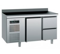 Стіл холодильний Sagi KUEA2A