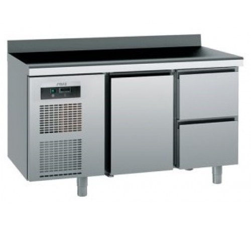 Стіл холодильний Sagi KUEA2A