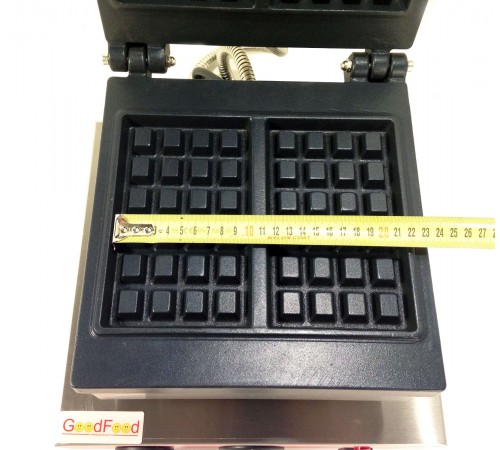 Вафельниця бельгійська квадратна з таймером GoodFood WB1SA