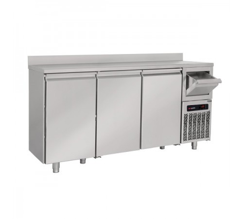 Холодильний стіл барний - 2,1 x 0,6 м BGKF216D