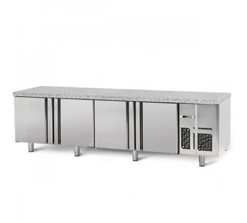 Холодильний стіл для випічки - 2,7 x 0,8 м BKGI288