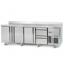 Холодильний стіл KTI257 #7SBI1212 - 2,4 x 0,6м