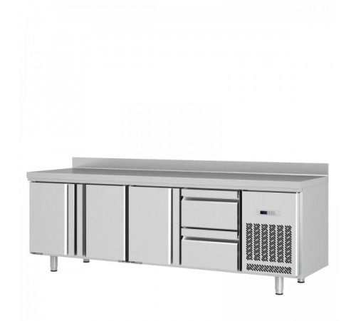 Холодильний стіл KTI256 #6SBI1212 - 2,4 x 0,6м