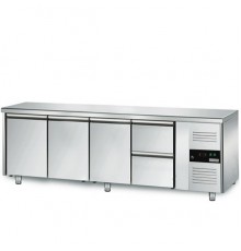 Холодильний стіл GGM Gastro KTS227ND #SBS1212 - 2,2 x 0,7м