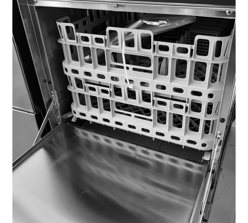 Посудомийка Apach AF400 DD фронтальна з дозатором миючого засобу