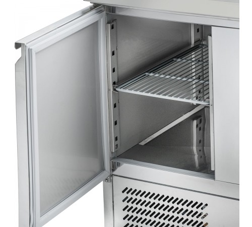 Стіл холодильний Hurakan HKN-GXS3GN 3-х дверний з нижнім розміщенням агрегату