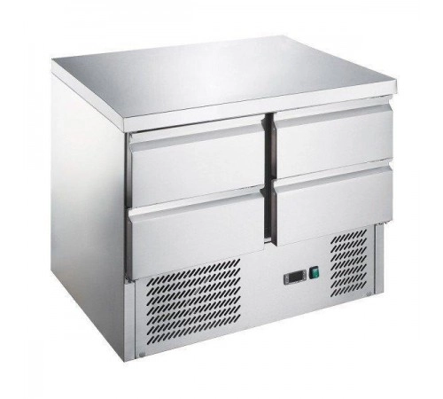 Холодильний стіл GGM GASTRO SAG97E4ND 0,9 x 0,7м