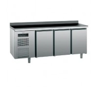 Стіл холодильний Sagi KUJBA