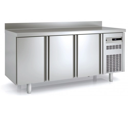 Стіл морозильний Coreco MCG200