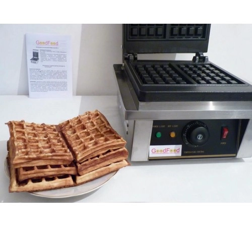 Вафельниця бельгійська (квадратна) GoodFood WB1S