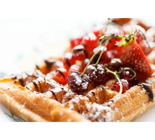 Вафельниця бельгійська квадратна з таймером GoodFood WB1SA