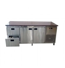 Холодильний стіл з гранітною стільницею 2 двері та 2 ящики без борту.