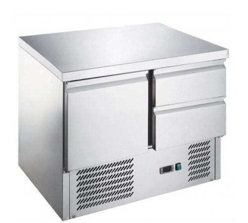 Холодильний стіл GGM GASTRO SAG97E2ND 0,9 x 0,7м