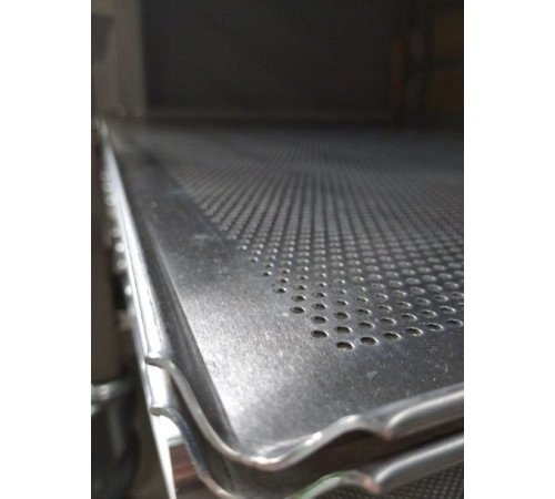 Деко алюмінієве Brillis 780х580х10 перфороване