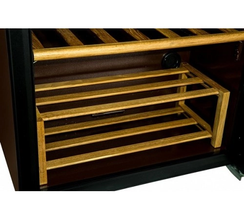 Шафа холодильна Polair DM104-BRAVO зі скляними дверима