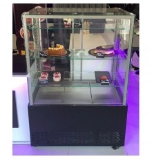 Кондитерська холодильна вітрина Айстермо ВХК КУБ 1,5Д