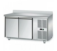 Холодильний стіл GGM GASTRO KTS147AN 1,36 x 0,7м