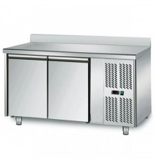 Холодильний стіл GGM GASTRO KTS147AN 1,36 x 0,7м