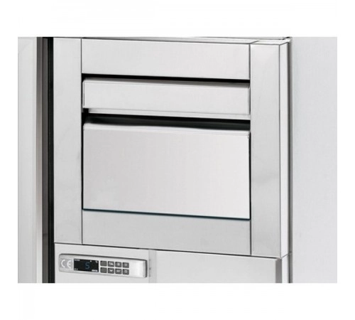 Холодильний стіл барний - 1,5 x 0,6 м BGI156HGA