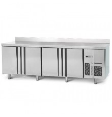 Холодильний стіл KTI256-2,4 x 0,6м