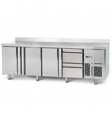 Холодильний стіл KTI257 #7SBI1212 - 2,4 x 0,6м