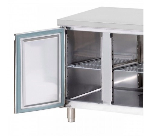 Холодильний стіл GGM GASTRO KTS147ND 1,36 x 0,7м