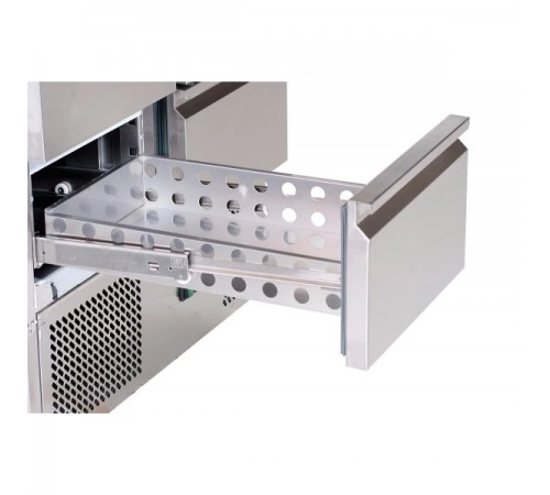 Холодильний стіл GGM GASTRO SAG97E4ND 0,9 x 0,7м