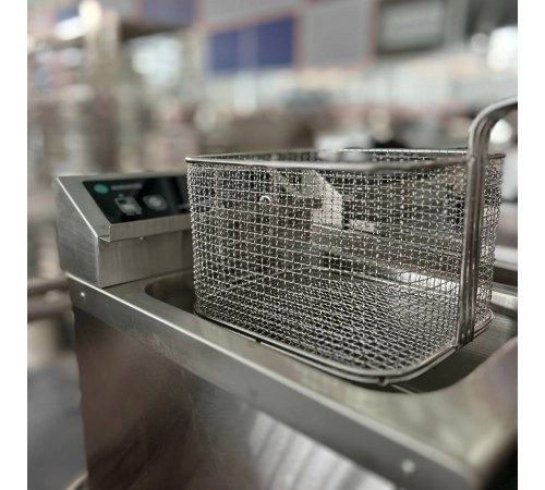 Фритюрниця індукційна Hurakan HKN-FDI8T