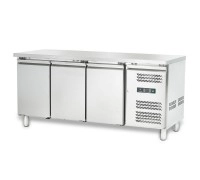 Стіл морозильний Hurakan HKN-GXFC3GN 3-дверний