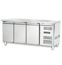 Стіл морозильний Hurakan HKN-GXFC3GN 3-дверний